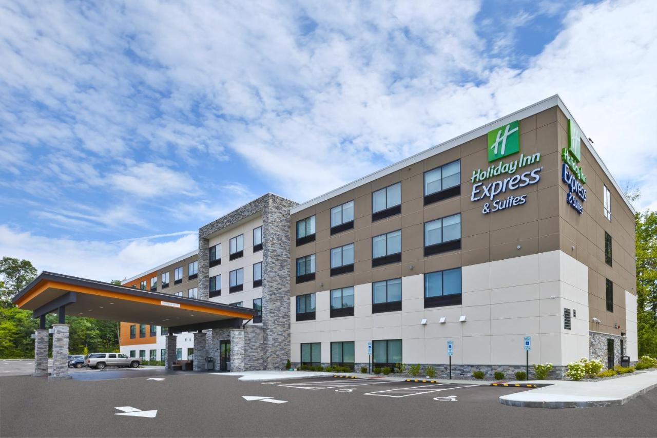 Holiday Inn Express & Suites - Painesville - Concord By Ihg Exterior foto